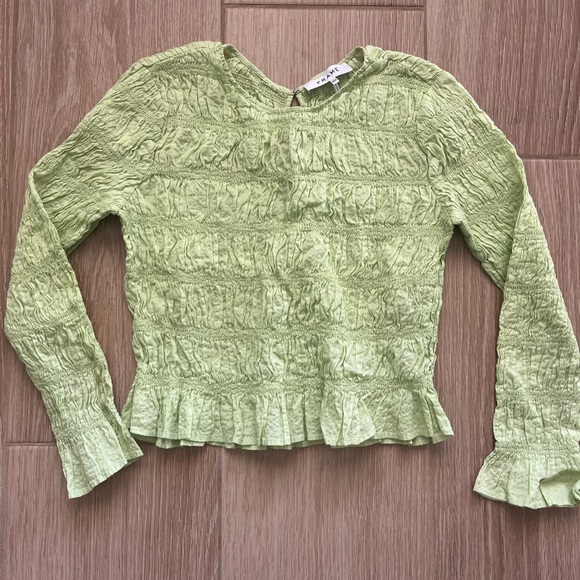 Frame Women’s Long Sleeve Smocked Blouse Chartreuse Size Medium - Picture 3 of 7